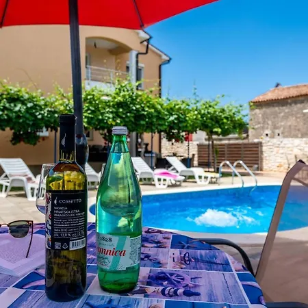 Σπίτι διακοπών House Andrea