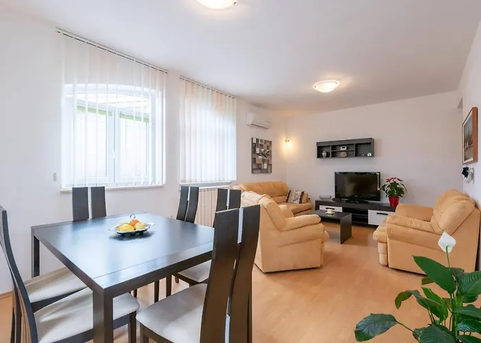 House Andrea Holiday home Marcana